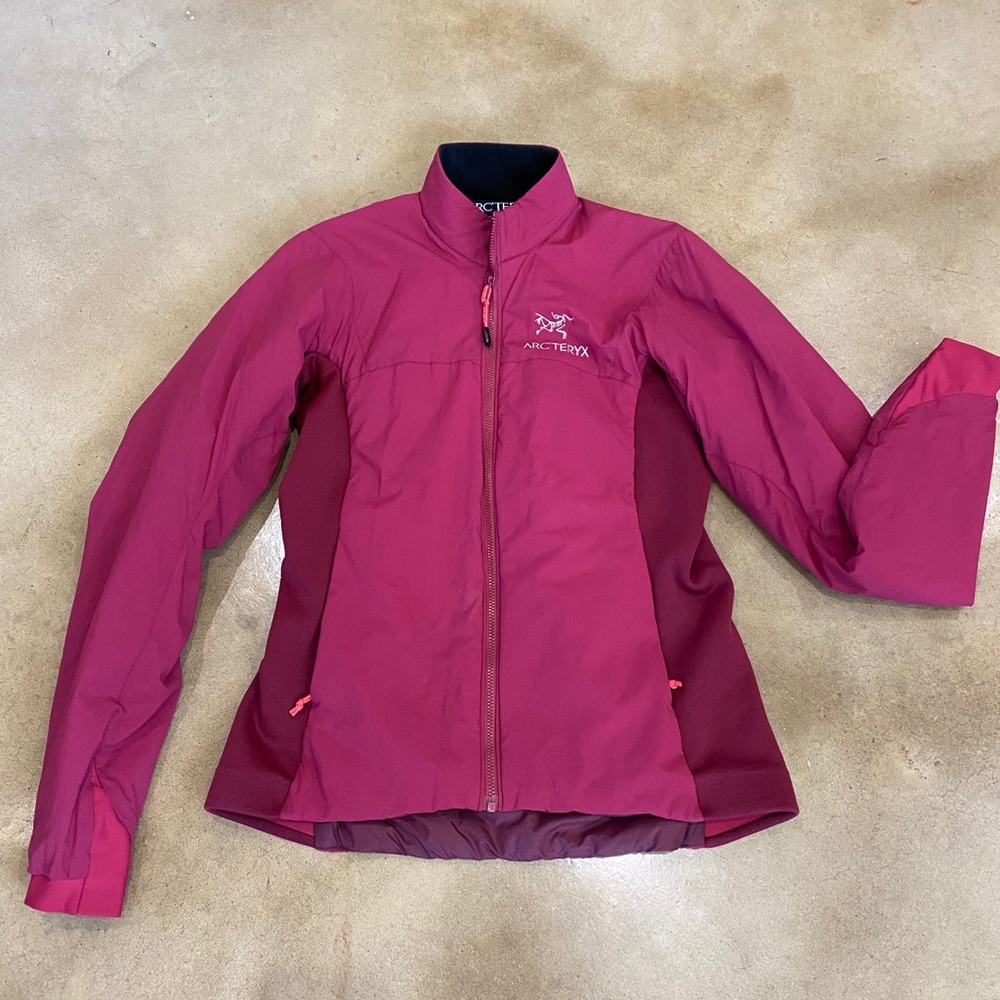 Women’s Arc’teryx Atom LT Jacket